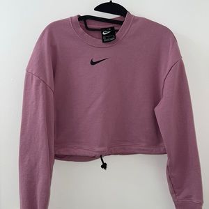 Nike Cropped Crew Sweatshirt